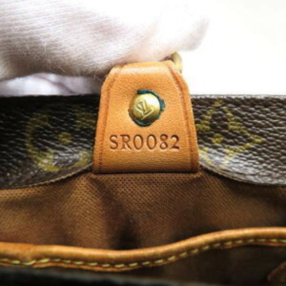 Louis Vuitton Monogram PM Vavant Handbag - Picture 7 of 8